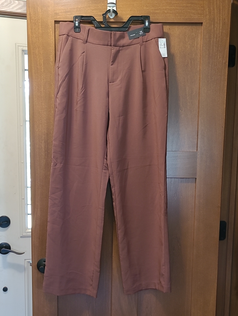 Maurices High-Rise Straight-Leg Trousers in Rust